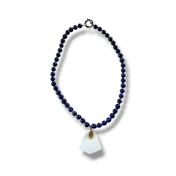 Nozomi Project | Blue/White Upcycyled Lapis Lazuli Porcelain Necklace - Picture 3 of 13